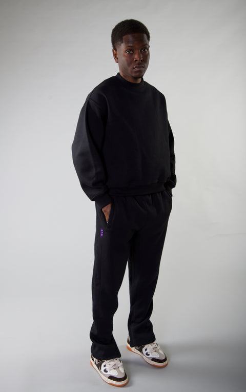 PLAIN JANE JOGGER